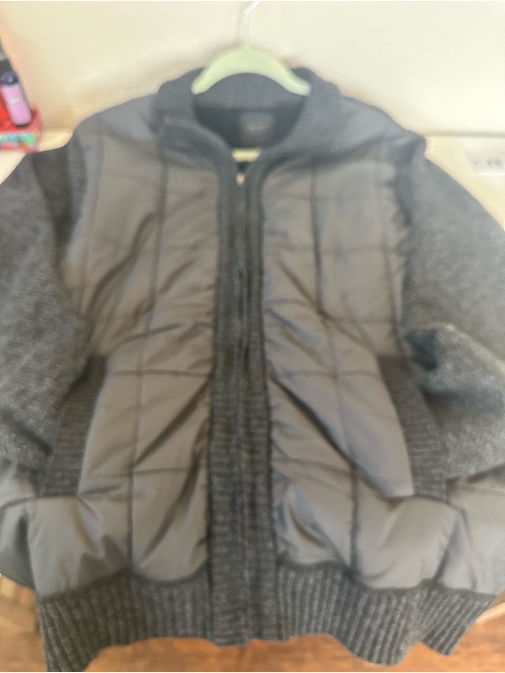 Mens Quilted Knit Sleeve Zip Front Jacket - Black